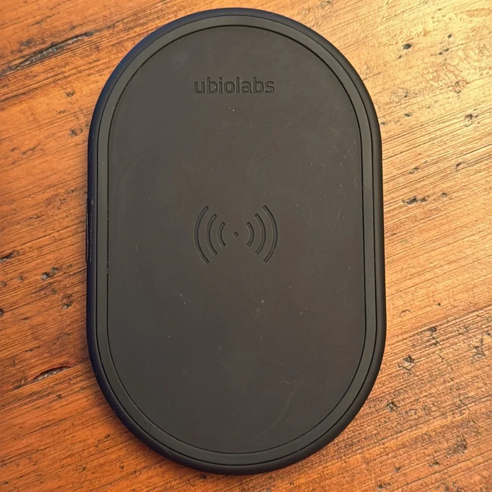 Ubio Labs Wireless High-Speed Cell Phone Charging Pad
